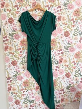 Women’s Emerald Green Draped Twist-Front Dress